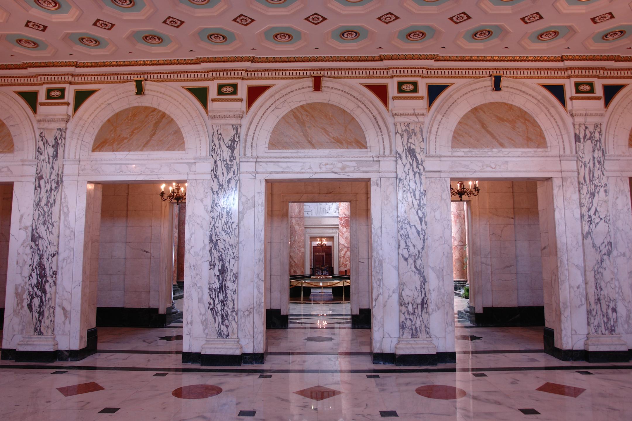Capitolio de Puerto Rico - San Juan (Puerta de Tierra) - 2011 00043